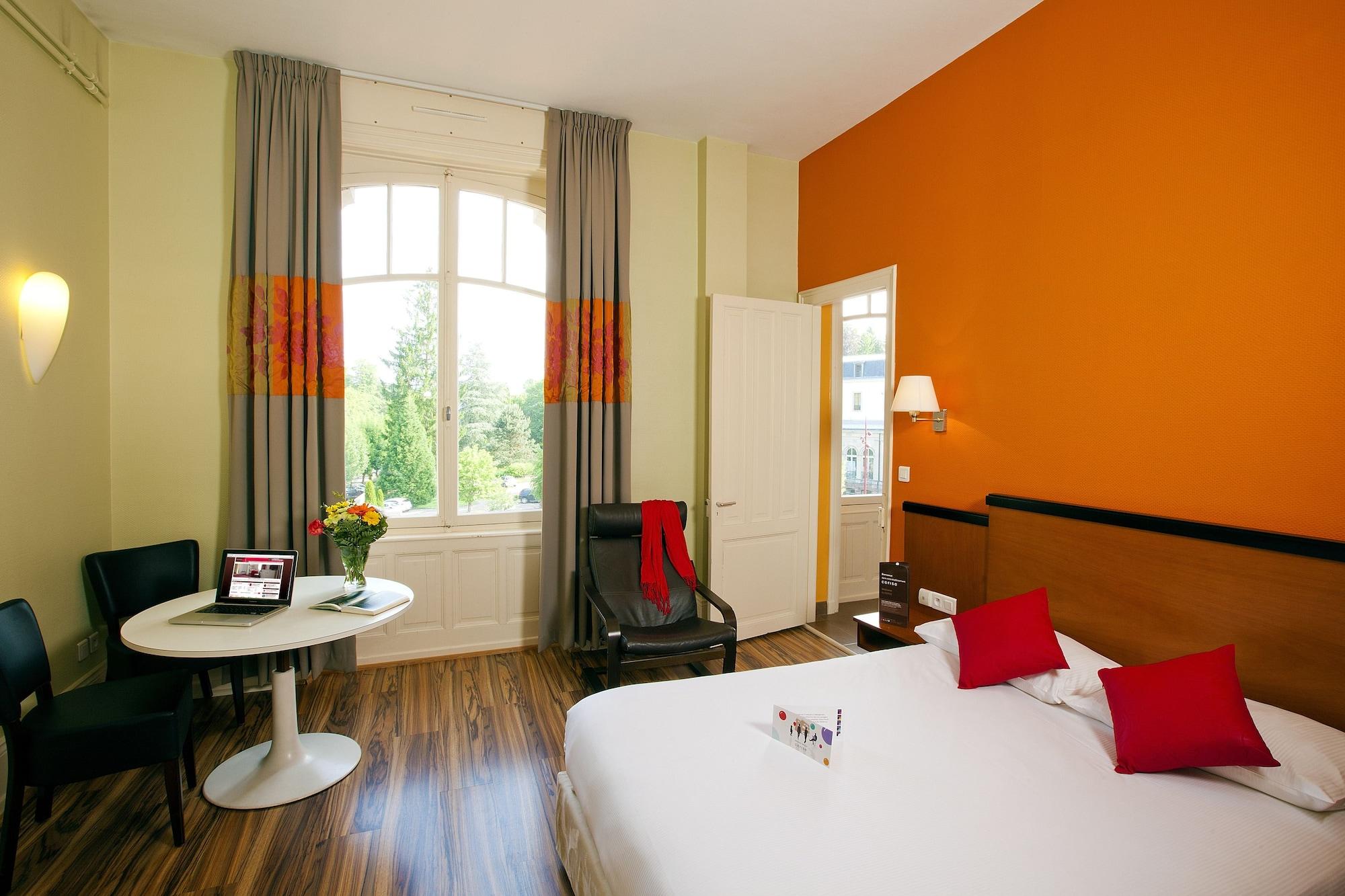 Garden & City Luxeuil Ex Le Metropole Et Les Thermes المظهر الخارجي الصورة